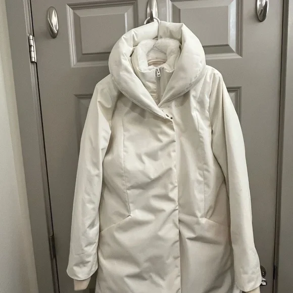Aritzia Wilfred cocoon parka white warm with goose down M - Picture 1 of 8